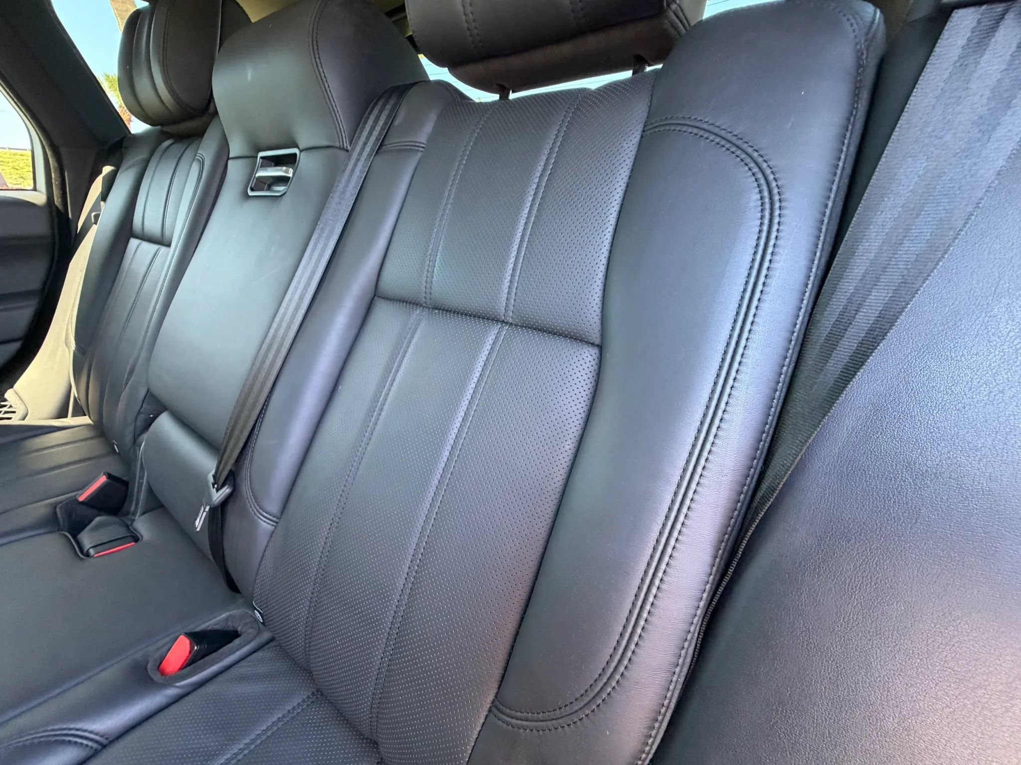 Used 2014 Land Rover Range Rover Supercharged AWD/4WD image 30