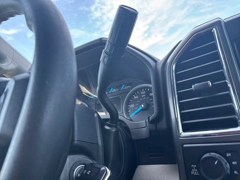 Used 2017 Ford F350 XLT w/ Snow Plow Prep Package AWD/4WD image 21