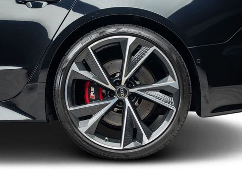 Used 2022 Audi RS 7 Sportback AWD/4WD image 28
