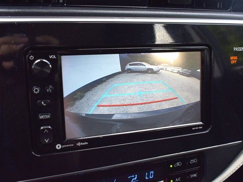 Used 2018 Toyota Corolla iM w/ All-Weather Mat Package FWD image 19