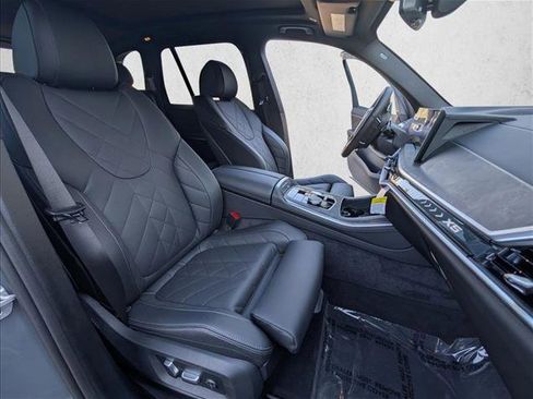 Used 2026 BMW X5 xDrive40i image 24