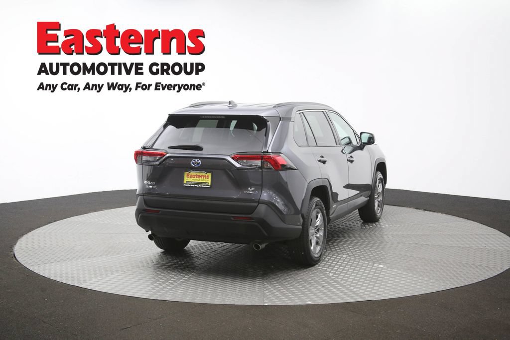 Used 2023 Toyota RAV4 LE AWD/4WD image 39