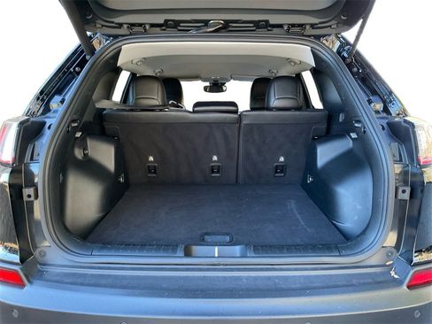 Certified 2023 Jeep Cherokee Altitude Lux image 13