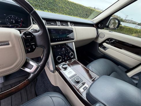 Used 2019 Land Rover Range Rover HSE AWD/4WD image 11