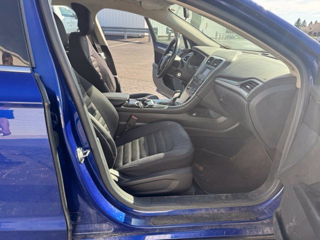 Used 2014 Ford Fusion SE FWD image 13