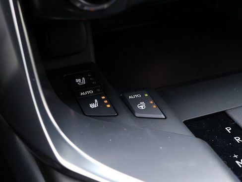 New 2026 Lexus LX 600 4WD w/ Premium Package image 25