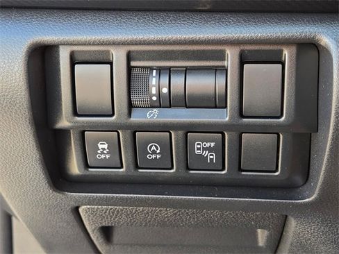 Used 2023 Subaru Crosstrek 2.0i Premium image 36