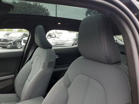 Used 2023 Polestar Polestar 2 w/ Pilot Pack AWD/4WD image 18