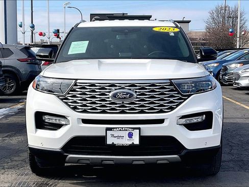 Certified 2023 Ford Explorer Platinum w/ Technology Package image 2