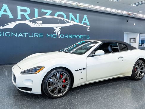 Used 2011 Maserati GranTurismo Convertible image 1