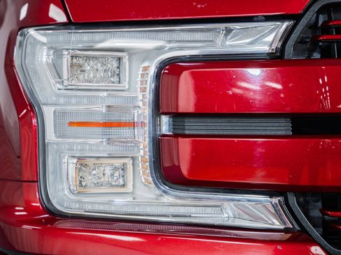 Used 2019 Ford F150 Lariat w/ Equipment Group 502A Luxury image 9