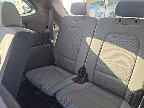 Used 2019 Hyundai Santa Fe XL SE FWD image 20