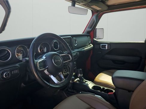 Used 2020 Jeep Gladiator Overland image 26