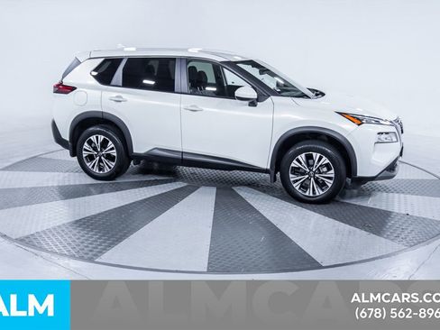 Used 2023 Nissan Rogue SV AWD/4WD image 13