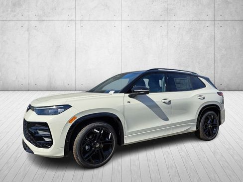 New 2026 Volkswagen Tiguan SE R-Line image 1