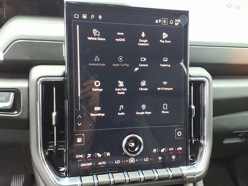 New 2026 GMC Yukon XL Denali AWD/4WD image 19