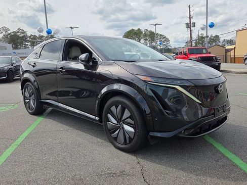 Used 2023 Nissan Ariya FWD image 1