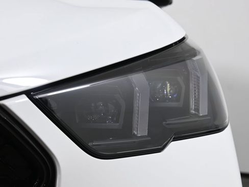 New 2026 BMW X2 xDrive28i w/ Technology Package AWD/4WD image 11