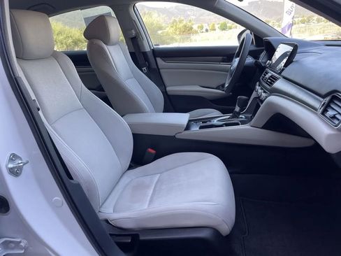 Used 2022 Honda Accord LX image 25