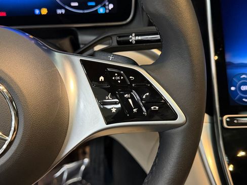 Used 2026 Mercedes-Benz GLC 300 image 30