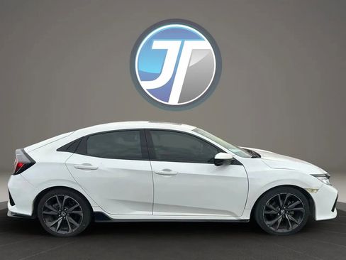 Used 2018 Honda Civic Sport Touring image 6