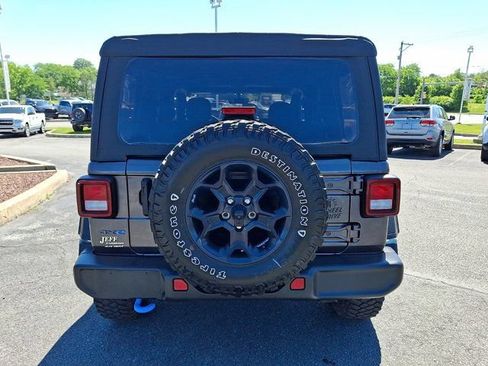 Used 2023 Jeep Wrangler Unlimited w/ 8.4" Radio Group AWD/4WD image 7
