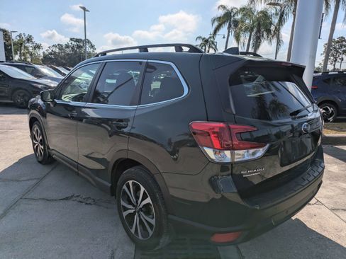 Used 2023 Subaru Forester Limited AWD/4WD image 6