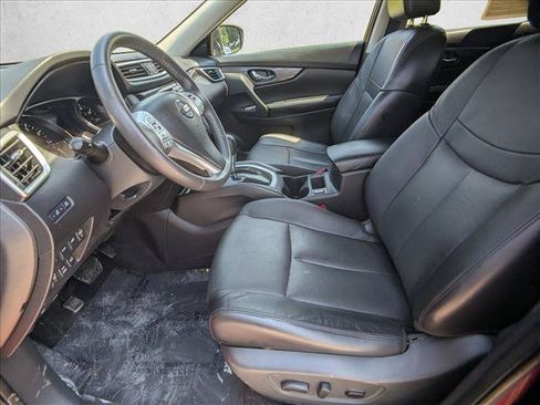 Used 2014 Nissan Rogue SL w/ SL Premium Package AWD/4WD image 17