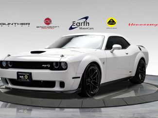 Used 2018 Dodge Challenger SRT Hellcat RWD video 1