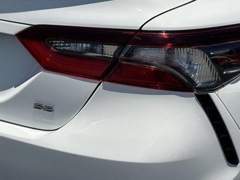 Used 2024 Toyota Camry SE FWD image 24