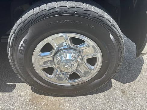 Used 2015 RAM 2500 Tradesman w/ Chrome Appearance Group AWD/4WD image 7