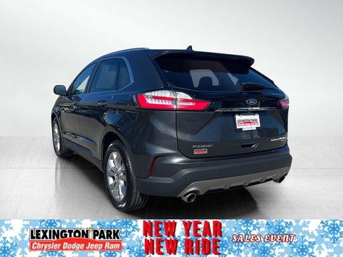 Used 2019 Ford Edge Titanium image 7