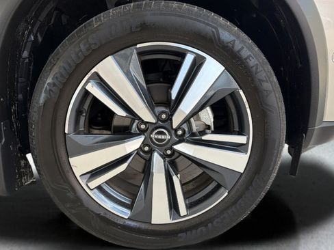 Certified 2023 Nissan Rogue Platinum AWD/4WD image 26