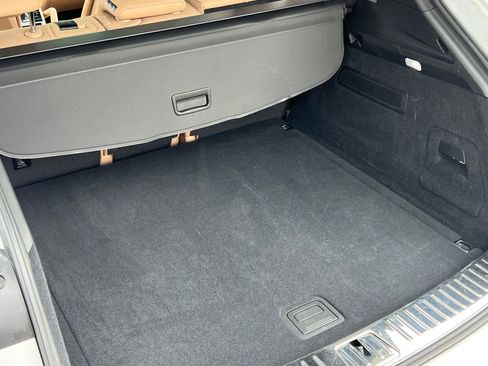 Certified 2020 Porsche Cayenne image 19