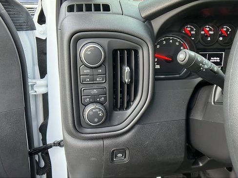 New 2025 Chevrolet Silverado 1500 W/T w/ Trailering Package image 16
