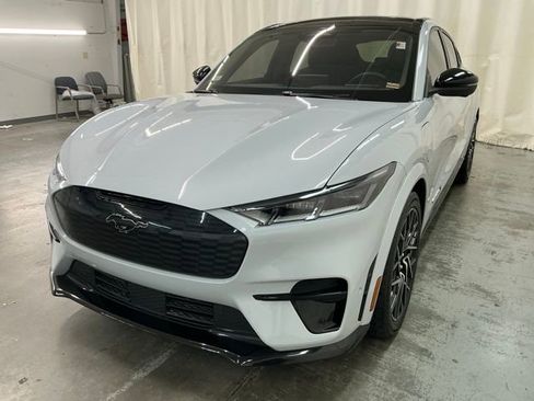 Used 2022 Ford Mustang Mach-E GT w/ GT Performance Edition image 8