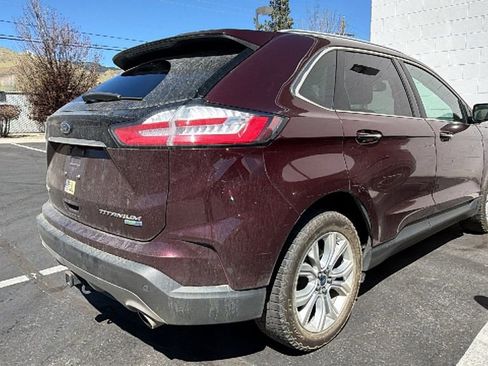 Used 2020 Ford Edge Titanium w/ Class II Trailer Tow Package image 2