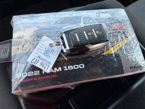 Certified 2022 RAM 1500 Big Horn image 30