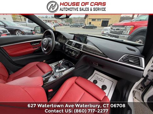 Used 2017 BMW 330i xDrive Sedan AWD/4WD image 34
