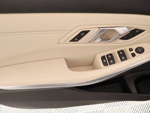 New 2026 BMW 330i Sedan w/ M Sport Package image 17