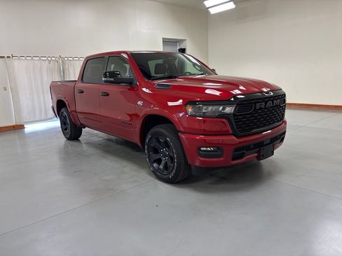 Used 2026 RAM 1500 Big Horn AWD/4WD image 2