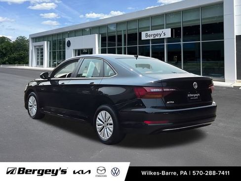 Used 2019 Volkswagen Jetta S w/ Driver Assistance Package FWD image 8