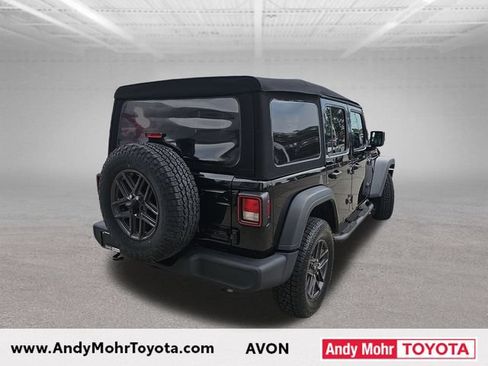 Used 2024 Jeep Wrangler Unlimited Sport AWD/4WD image 7