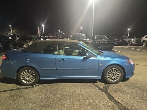 Used 2008 Saab 9-3 2.0T w/ Cold Weather Package image 2