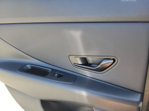 New 2026 Hyundai Elantra Sport FWD image 21
