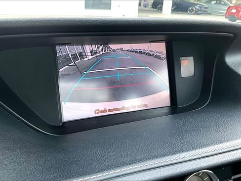 Used 2010 Buick Enclave CXL image 29