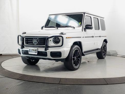 Used 2025 Mercedes-Benz G 550 w/ Manufactur Interior Package image 3