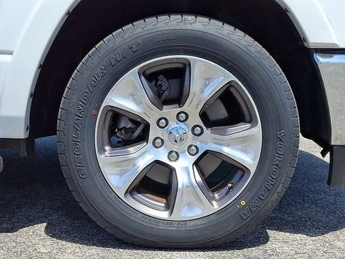Used 2021 RAM 1500 Laramie AWD/4WD image 8