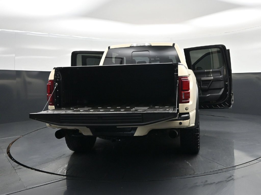 Used 2019 Ford F150 Raptor w/ Equipment Group 802A Luxury AWD/4WD image 31