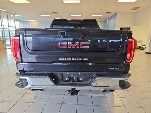Used 2025 GMC Sierra 1500 SLT w/ SLT Convenience Package image 7